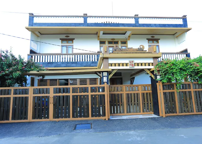 Reddooorz Plus At Puri Teratai Lempuyangan Yogyakarta